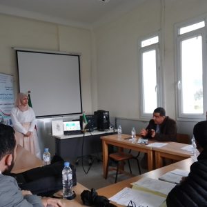 انتقاء وتوجيه المشاريع حاضنة المدرسة